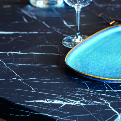 Vinilo decorativo Coala Interior Piedra Alta Resistencia HR - U50 - Nero Marquina