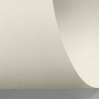 Papel Rives Laid Laid Pale Cream 90 g/m² 700 mm x 1000 mm 250 hojas/paq